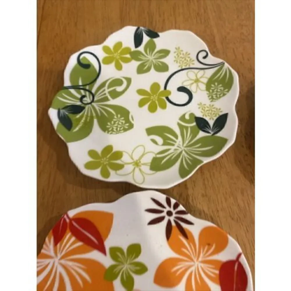 4 PIER 1 IMPORTS PORCELAIN WITH SCALLOP EDGE SAUCERS DIPPING DISHES 5.5 INCHES